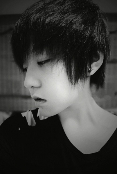 193142wkgqzx7261stxtae.jpg