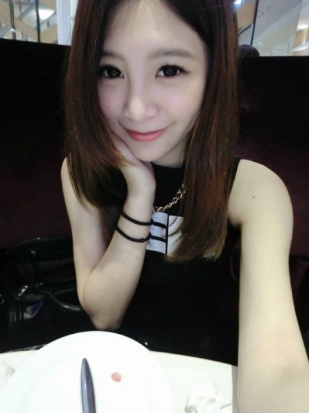 135950yh2l40jhosjofsoj.jpg