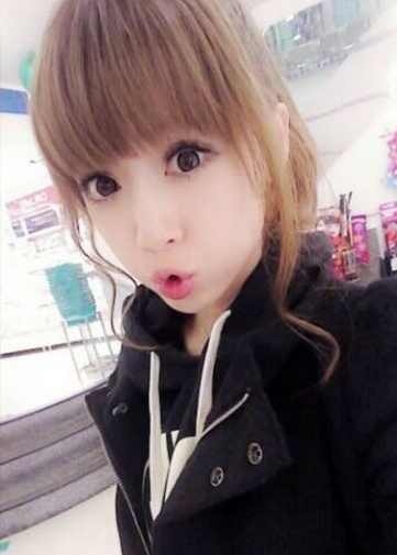 183901h2g85bz8fdx8f2at.jpg